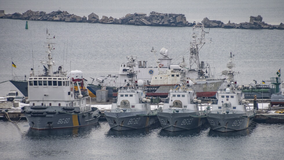 Ново руско нападение: Щети по пристанището в Одеса