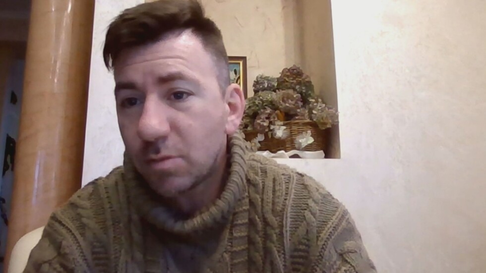 Българинът Петър Манолов все още се опитва да се евакуира от Киев