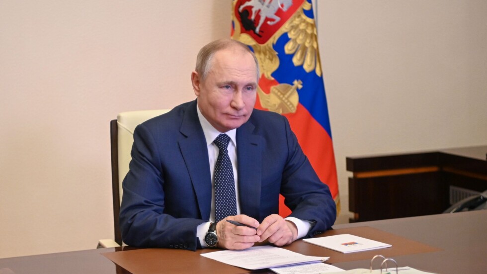 Путин нареди да се доставя газ в "неприятелски" страни само срещу рубли