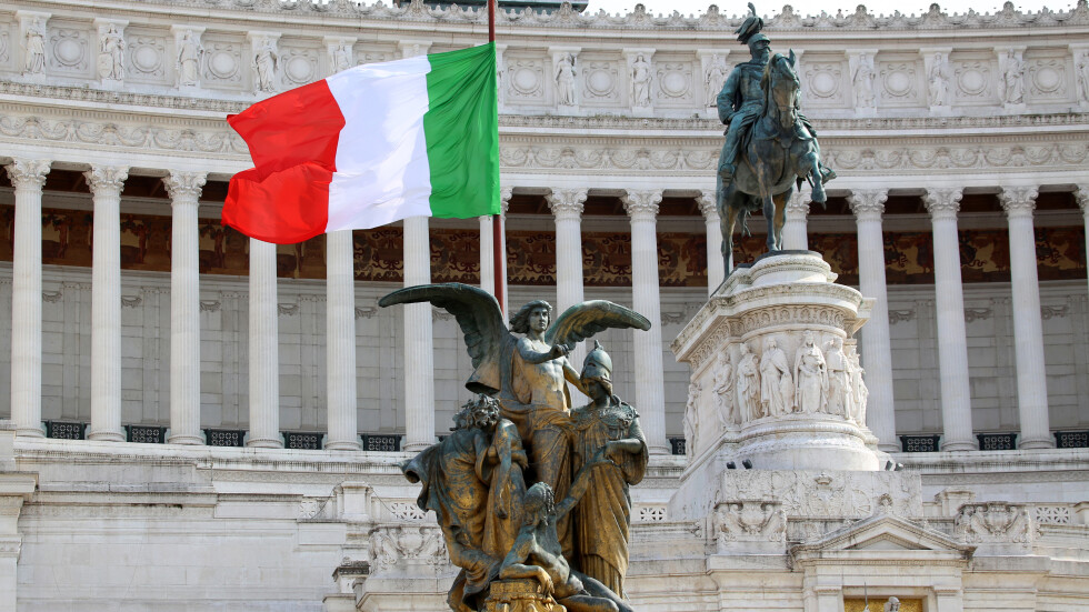 Кризисни мерки: Италия подпомага населението и бизнеса с 4,4 млрд. лв.