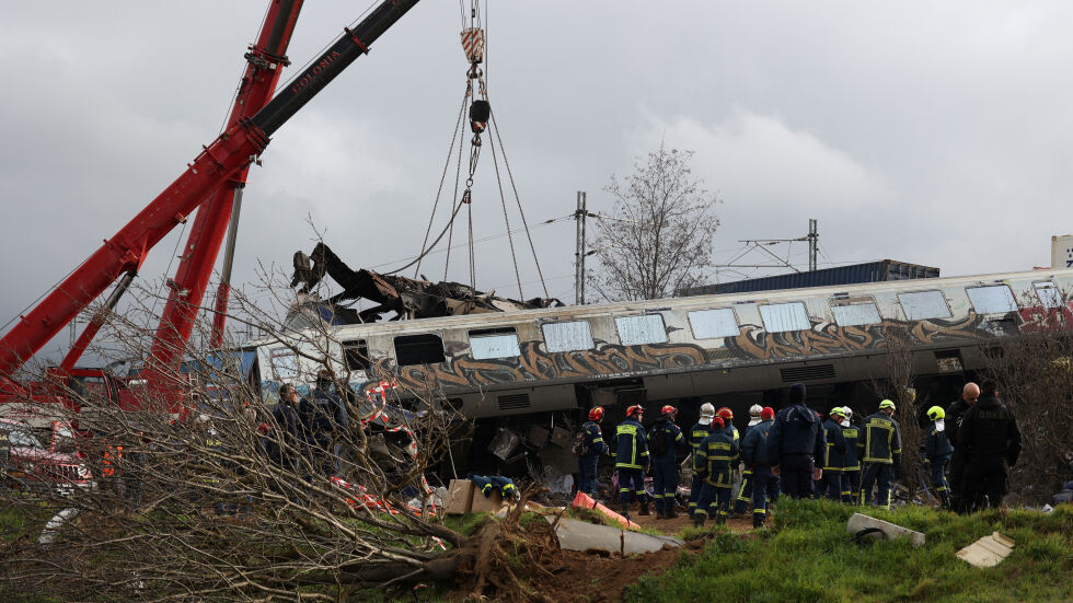 След фаталната катастрофа: Без влакове в Гърция и през уикенда