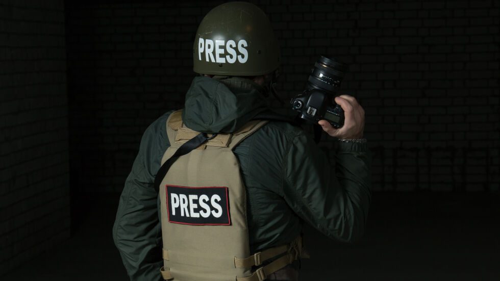 Доклад на АЕЖ: Най-малко 12 журналисти са убити при войната в Украйна 