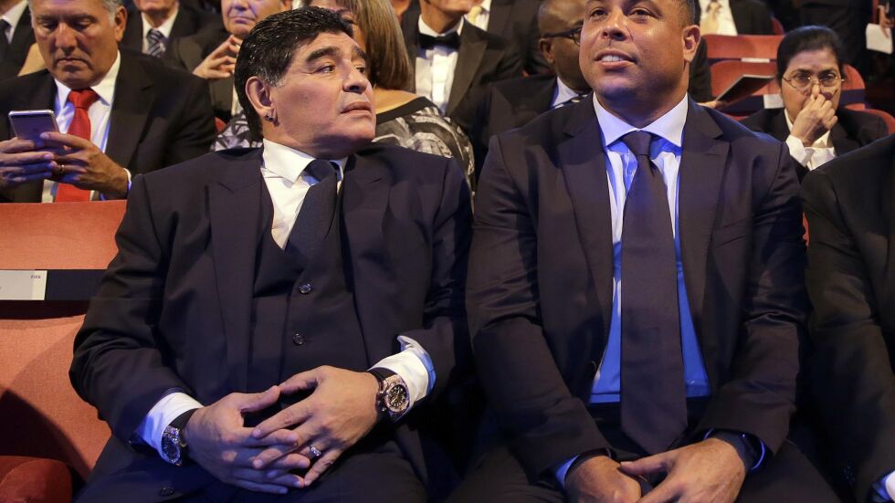 Защо Марадона винаги носеше по два часовника?