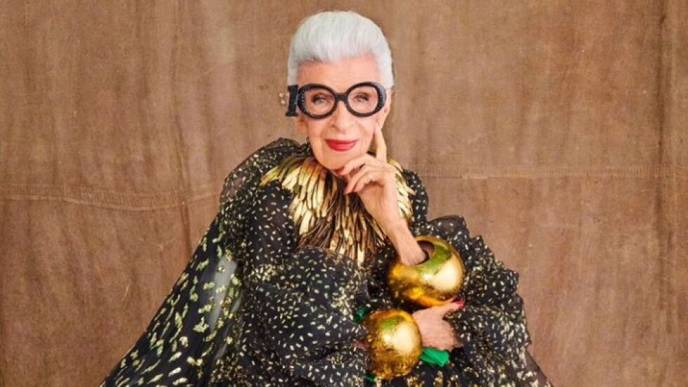 Модната икона Айрис Апфел почина на 102 г. (СНИМКИ + ВИДЕО)