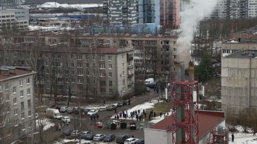 Руски медии: Атака с украински дрон е повредила блок в Санкт Петербург (ВИДЕО)