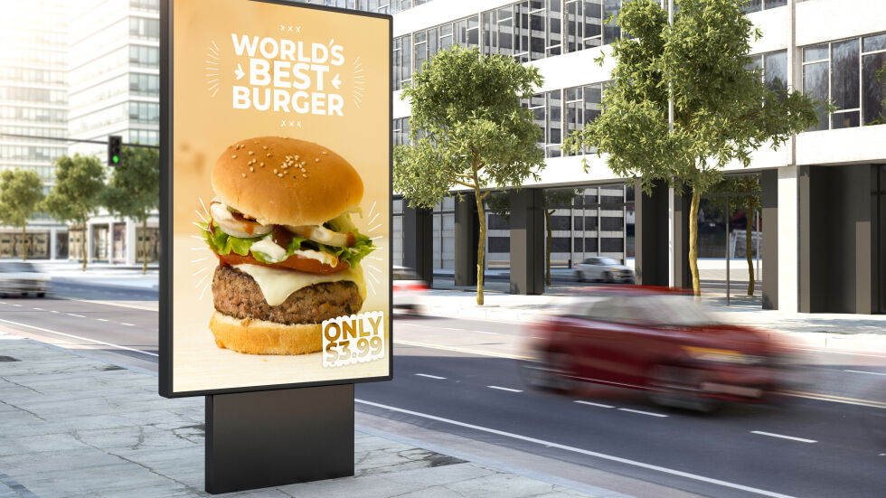 Доклад: Четири от всеки 5 билборда с бърза храна са в по-бедните райони