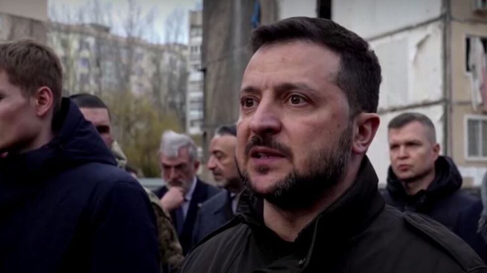  Съветник на Зеленски: Възможно е президентът да е бил задачата на ракетния удар в Одеса 