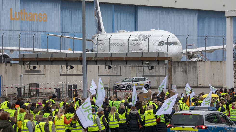 Стачката в „Луфтханза“ продължава: Отменени са полети от и до Германия и Австрия