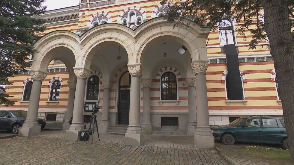  Светият синод избира наместник-председател 