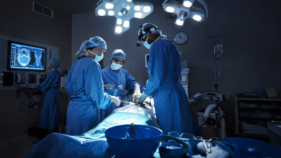  62-годишен мъж е с трансплантиран бъбрек не от човек 