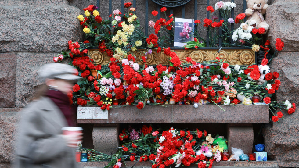 Жертвите на атентата вече са 133: Русия скърби, а светът е съпричастен към болката ѝ (ГАЛЕРИЯ)