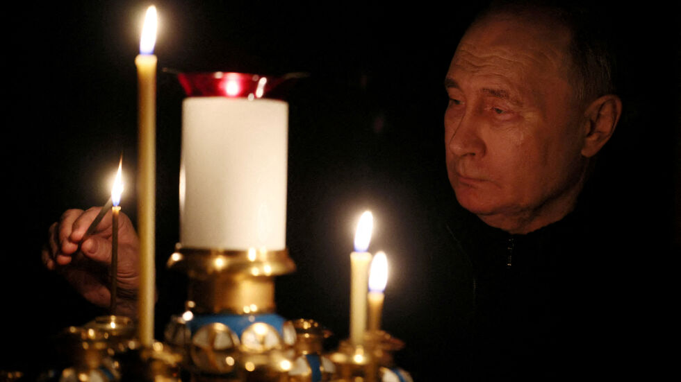 За Путин атентатът е "брънка" от поредица опити. Медведев: Да убием всички замесени