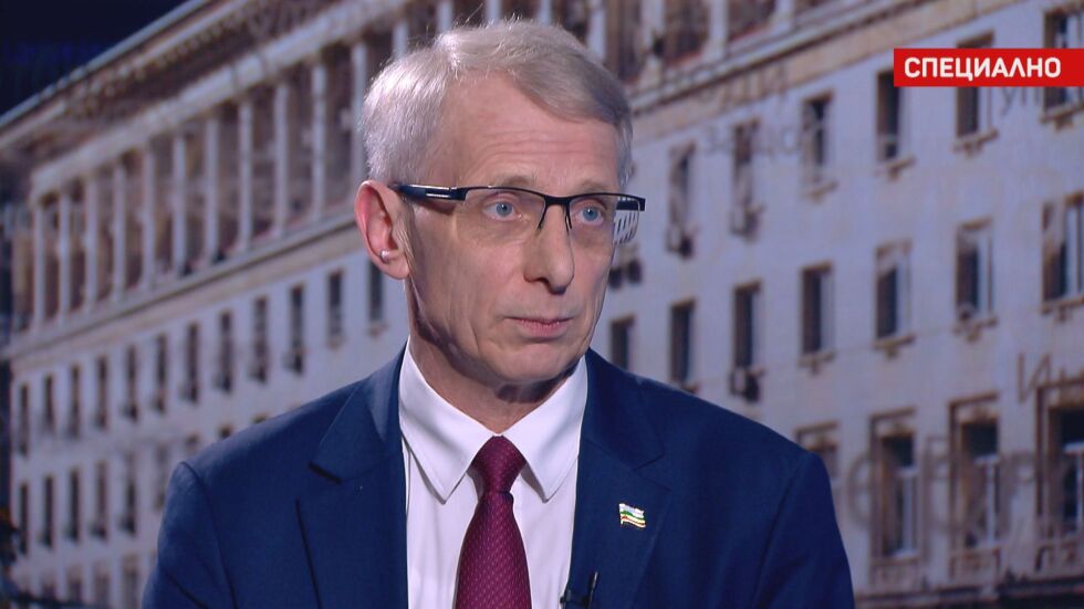 Денков: Изглеждаше, че министър Стоянов прикрива връзки между "Осемте джуджета", Нотариуса и МВР