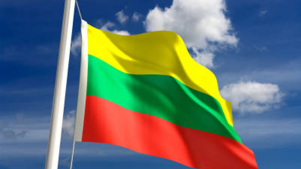 Литва публикува наръчник за оцеляване при война заради Русия