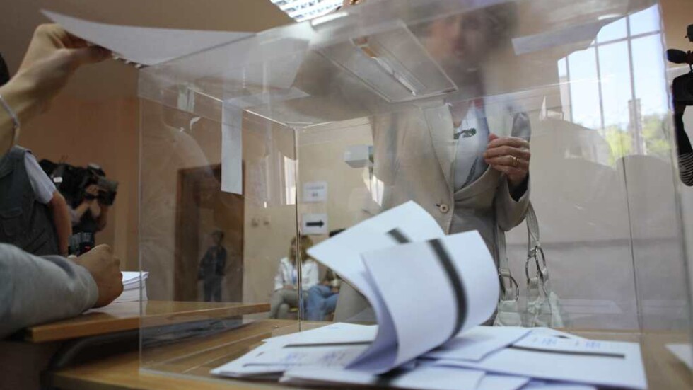 Избори по приятелски: Могат ли новите жители в едно село да предрешат вота?  