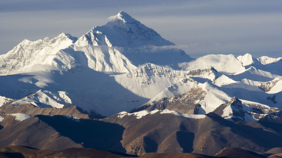 Хората са най-големият проблем на Еверест