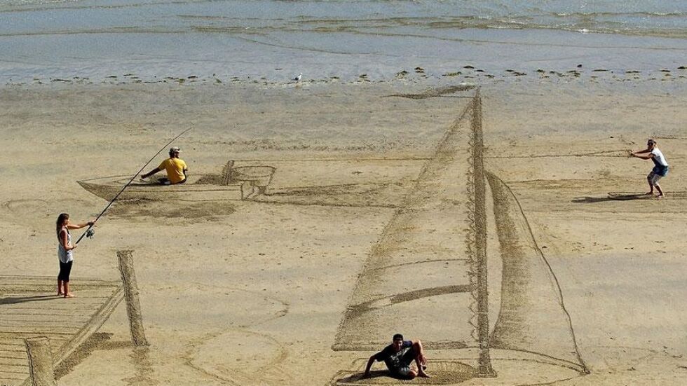 Пясъчните 3D чудеса на Джейми Харкинс върху морския бряг