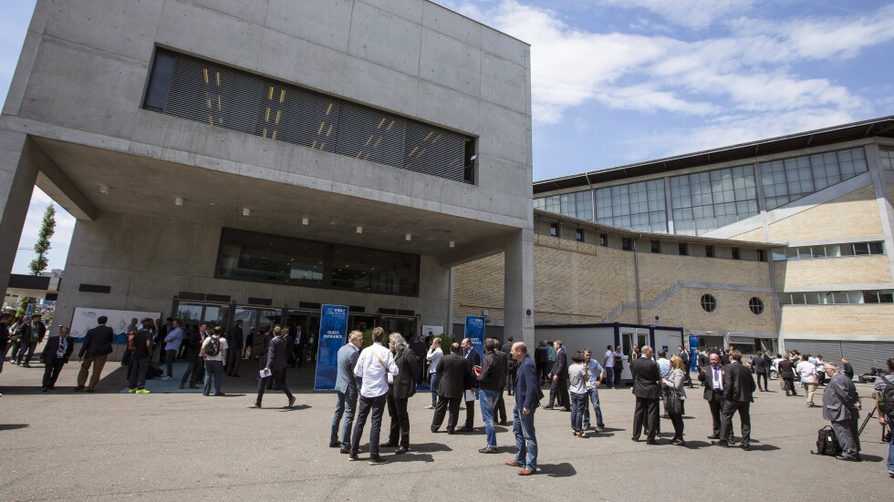 Бомбена заплаха прекъсна за кратко конгреса за избор на президент на ФИФА