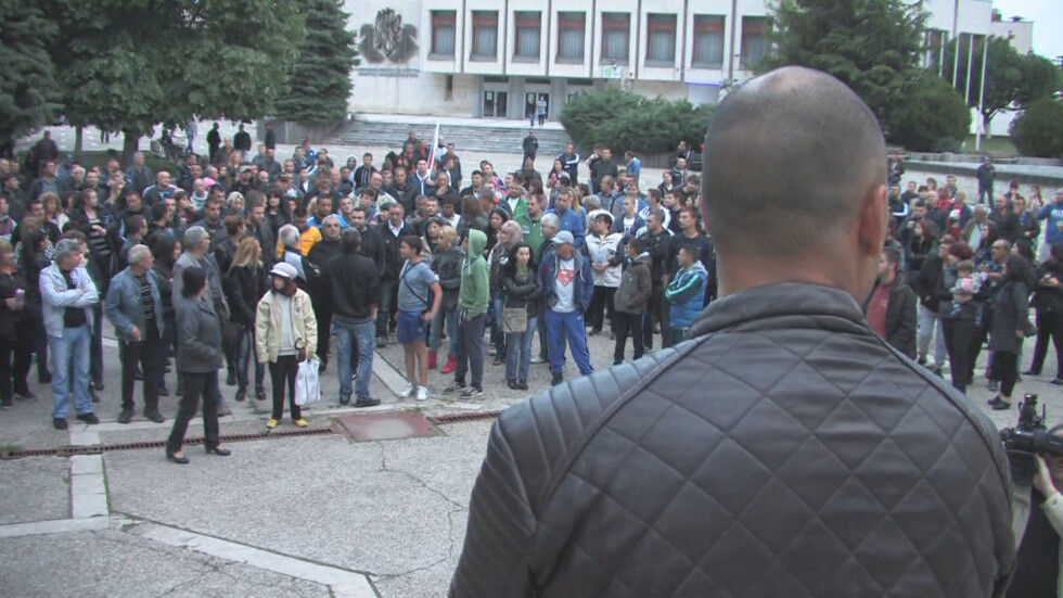 Протестиращите в Раднево си избраха инициативен комитет