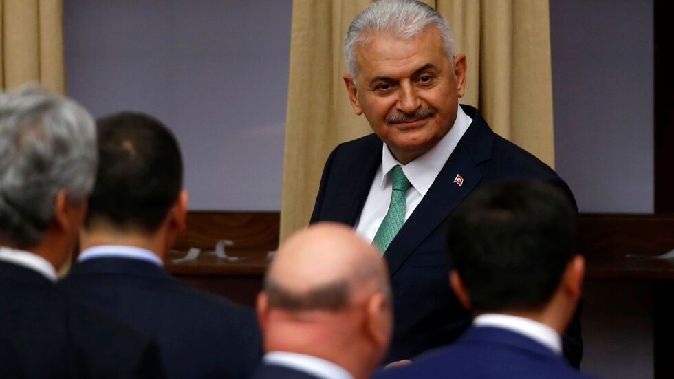 Турция е готова да организира референдум за президентска република