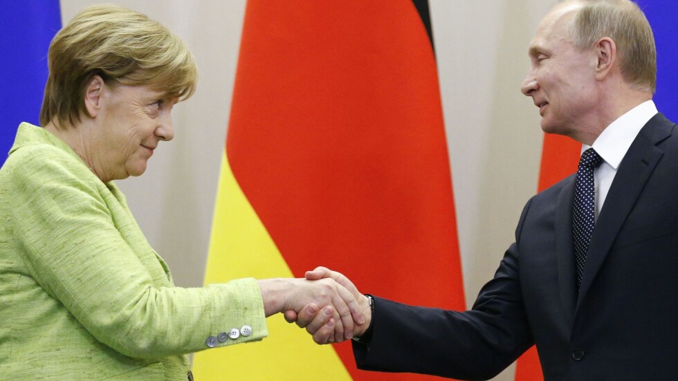 Меркел и Путин обсъдиха ситуацията в Близкия Изток 