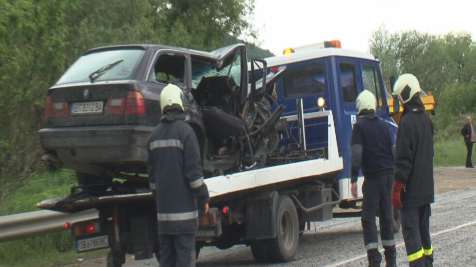 Трима загинаха при катастрофа на пътя София - Варна