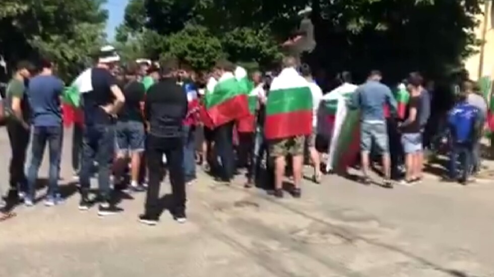 Протест в украинския град Белгород след побой над бесарабски българин 