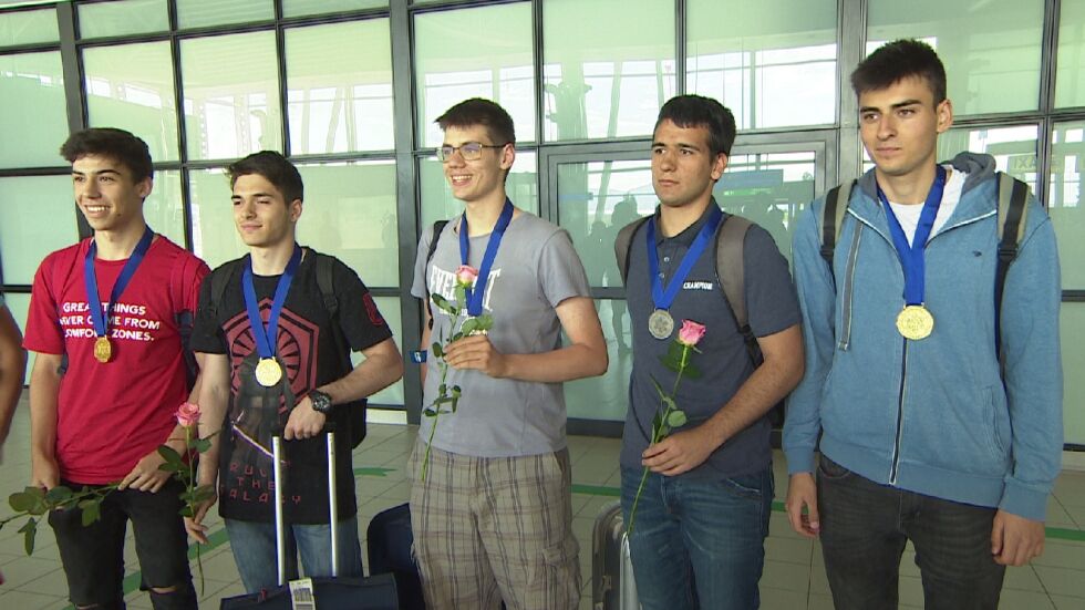 Наши математици завоюваха 6 медала на международна олимпиада 