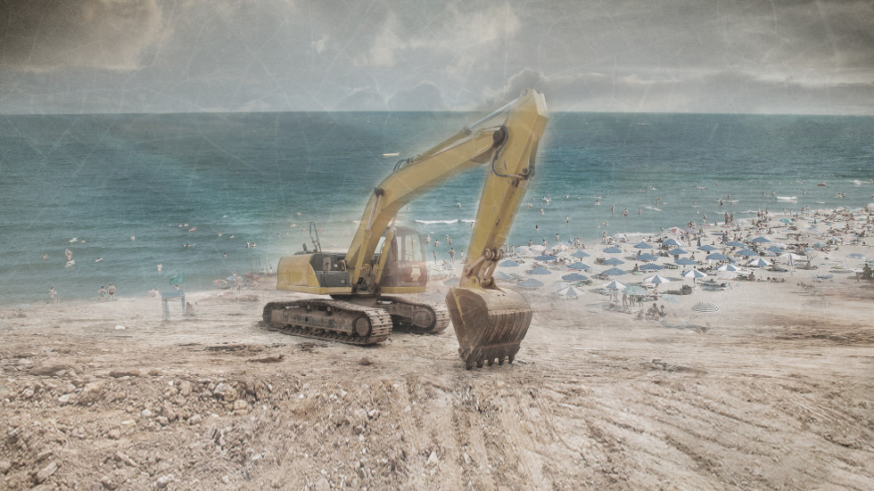 Равносметката 2019: Строителна инвазия край морето и първо дело за разорана дюна 
