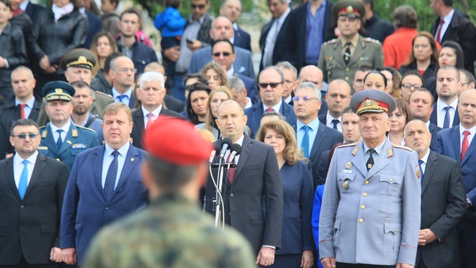 Румен Радев: Българската армия винаги оцеляваше въпреки трудностите