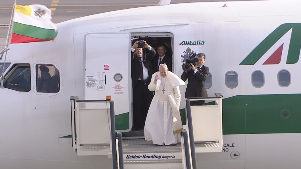 Приключи посещението на папа Франциск в България