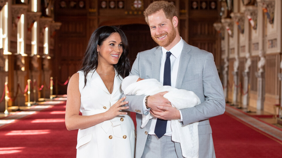 Кралското бебе Арчи ще бъде кръстено на частна церемония в Уиндзор