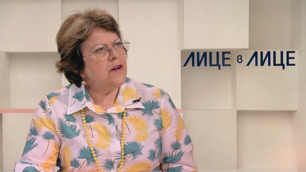 Татяна Дончева: Оставката на Нинова решава важни въпроси