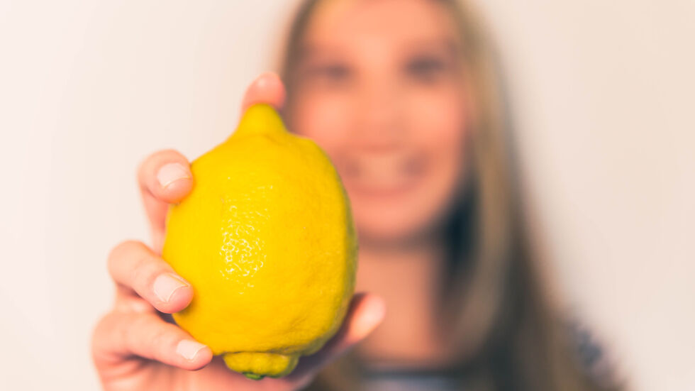 Ето как един лимон на ден ще повиши хидратацията и еластичността на кожата ви