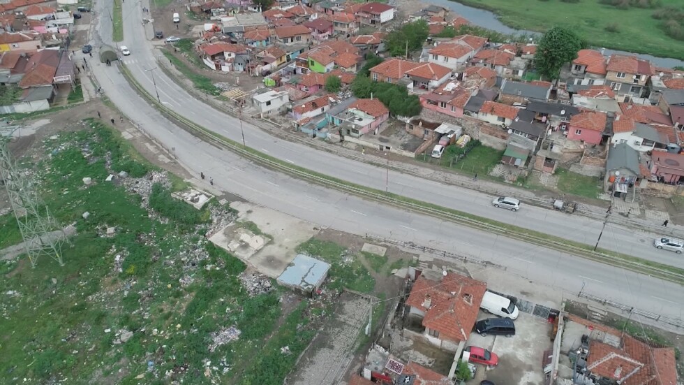 Блокадата пада: Ромският квартал в Ямбол беше заграден 16 дни