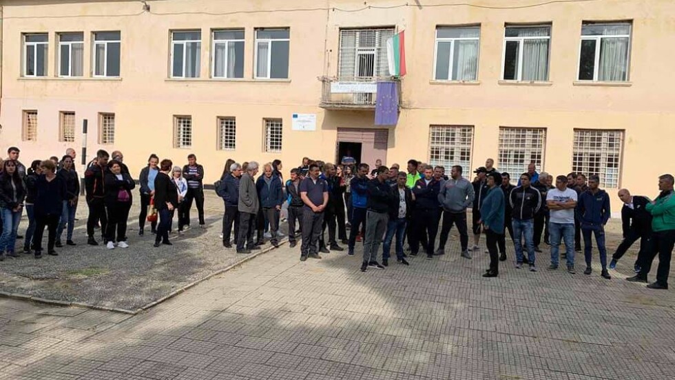 Общинският съвет в Петрич реши да закрие училището в с. Михнево