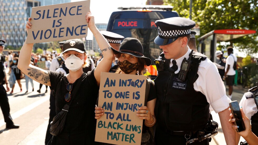 Демонстрация и в Лондон в солидарност с протестите в САЩ