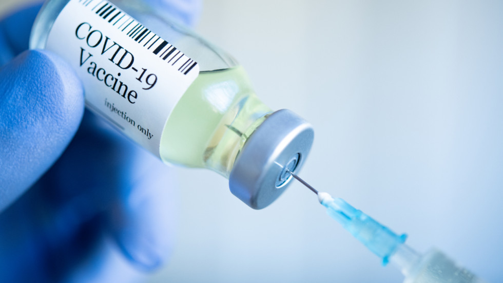 Здравният министър утвърди образците за цифров COVID сертификат за ваксинация 