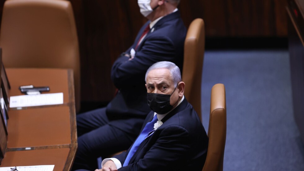 Противници на Нетаняху се споразумяха за управляваща коалиция в Израел