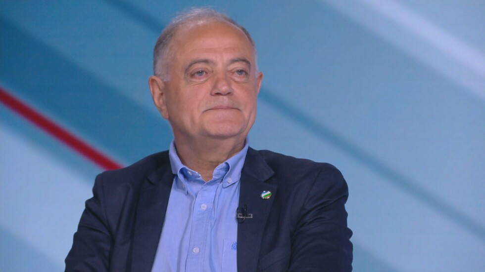 Атанас Атанасов: С кабинета „Янев“ президентът показва, че иска да е обединител на нацията