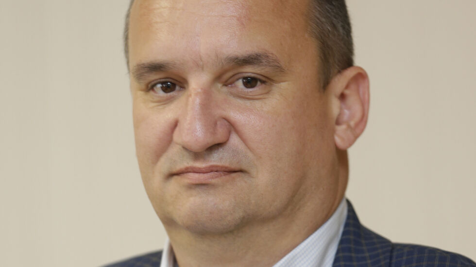 Инициативен комитет издигна кандидатурата на Минчо Афузов за кмет на Сливен