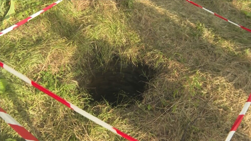 Дете падна в необезопасен 28-метров кладенец в Плевенско