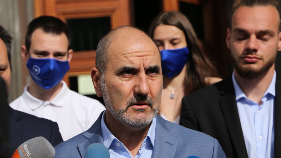 Цветанов: „Републиканци за България“ няма да влиза в безпринципни коалиции