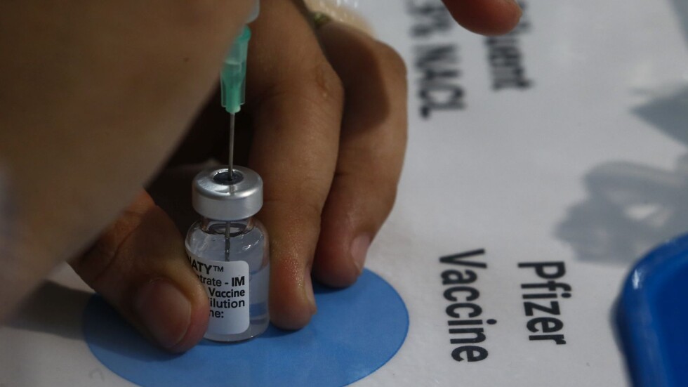 ЕК разреши използването на ваксината на "Пфайзер" при деца от 12 до 15 години