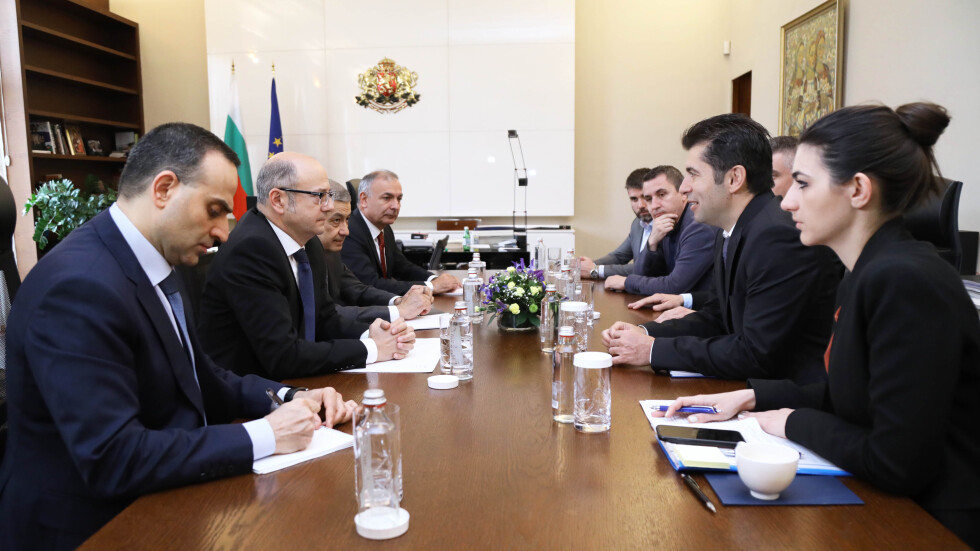 България и Азербайджан обсъдиха възможностите за диверсификация на енергийните източници в региона
