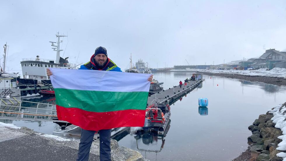 Петър Стойчев: Изпълних своята мечта! Плувал съм във всички океани!