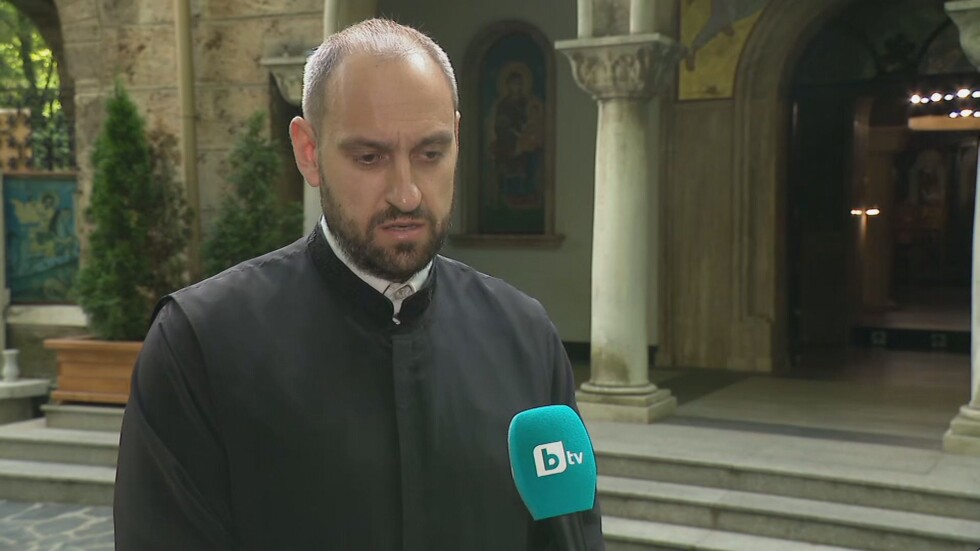 Отец Петър за нелегалните погребения: От православна гледна точка кремацията не е правилна