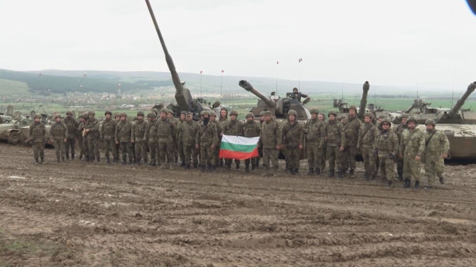 Българските военнослужещи в бойната група на НАТО: Правим чудеса
