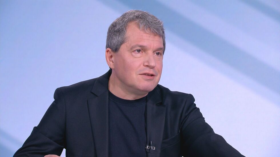 Тошко Йорданов: Ако Радев не иска избори, трябва да даде третия мандат на ИТН