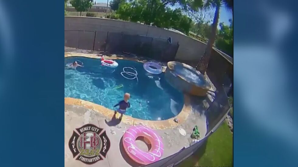 Дете на годинка е спасено от удавяне в басейн (ВИДЕО) 